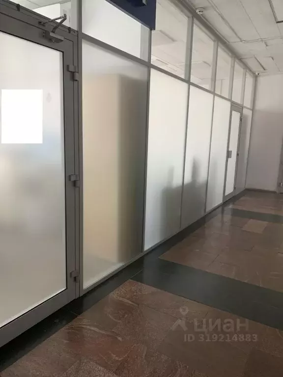 Помещение свободного назначения в Тульская область, Тула просп. ... - Фото 1