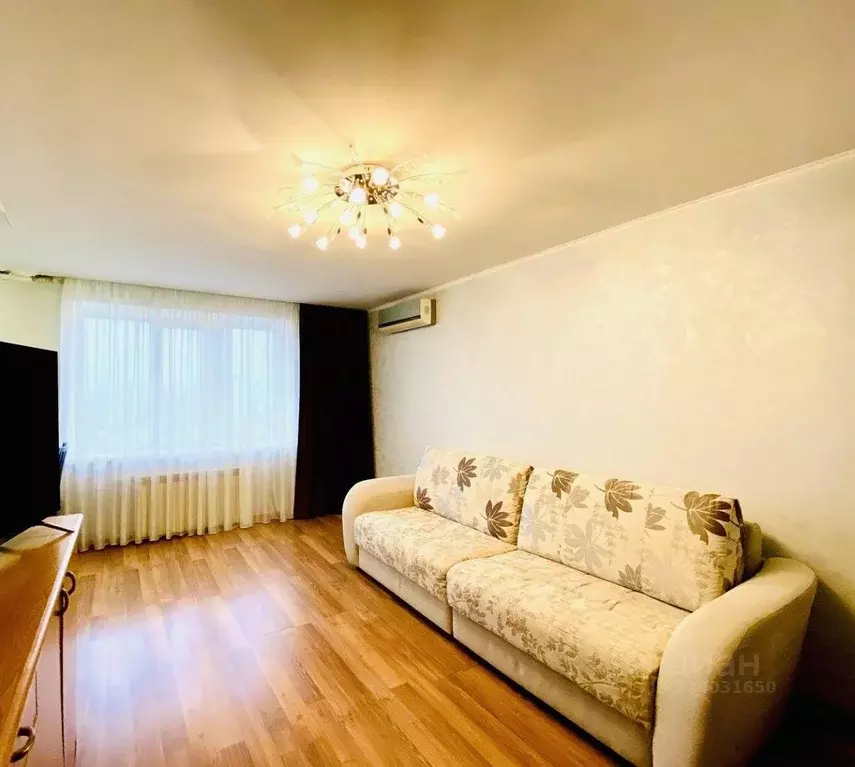 2-к кв. Оренбургская область, Оренбург просп. Гагарина, 41/2 (53.0 м) - Фото 1