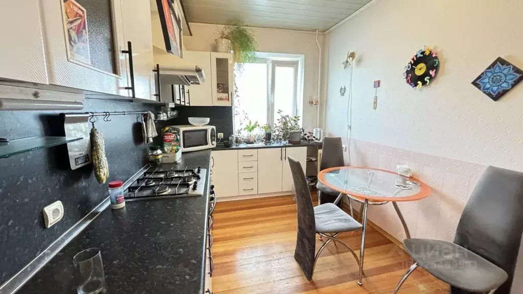 3-к кв. Коми, Сыктывкар ул. Горького, 13 (80.0 м) - Фото 2