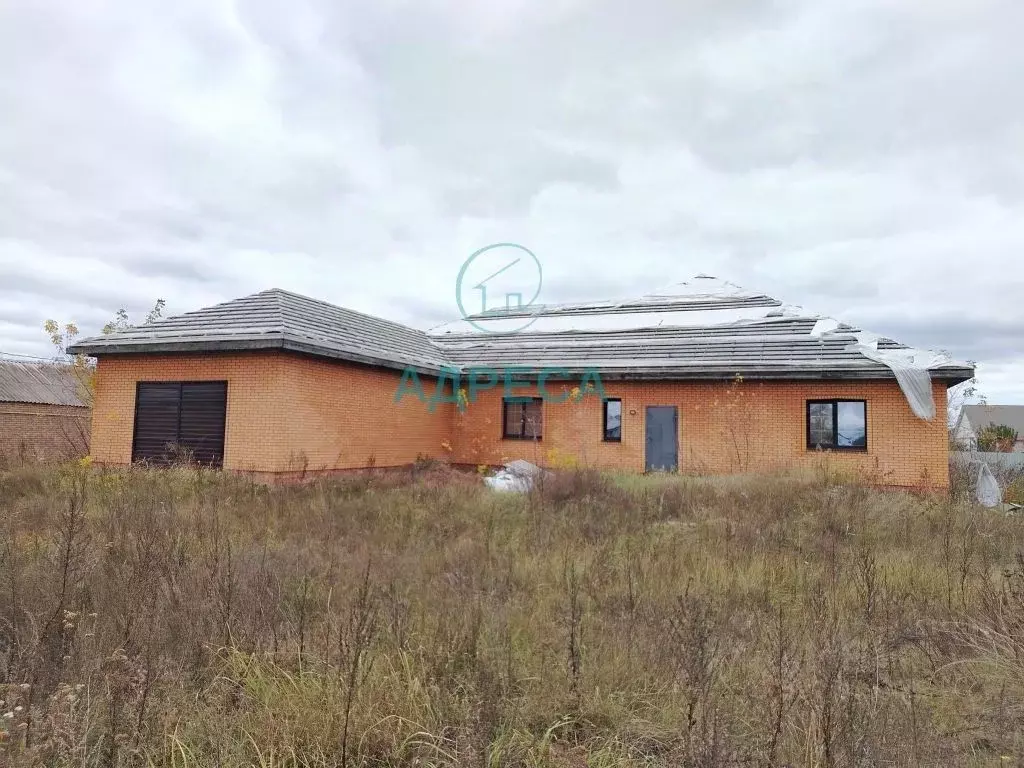 Дом в Белгородская область, Новый Оскол Новоселовская ул. (290 м) - Фото 2