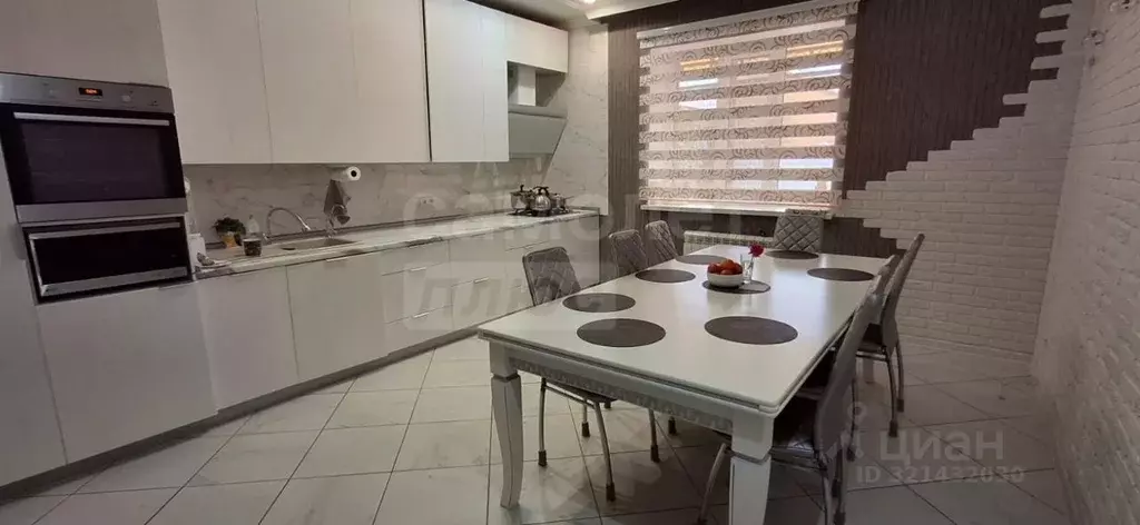 Дом в Оренбургская область, Оренбургский район, Красноуральский ... - Фото 0