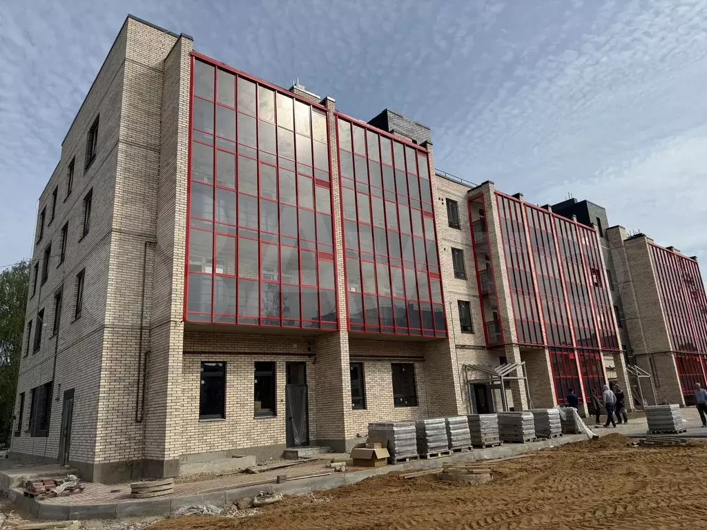 2-к. квартира, 69 м, 2/4 эт. - Фото 1