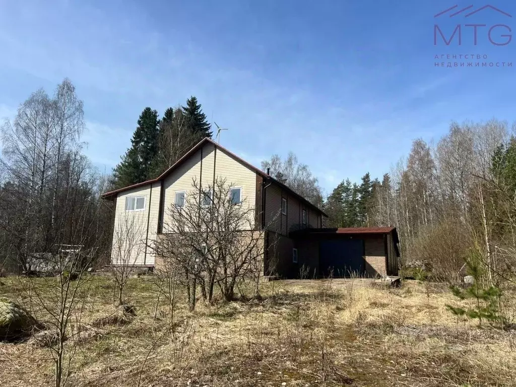 Дом в Ленинградская область, Выборгский район, Каменногорское ... - Фото 0