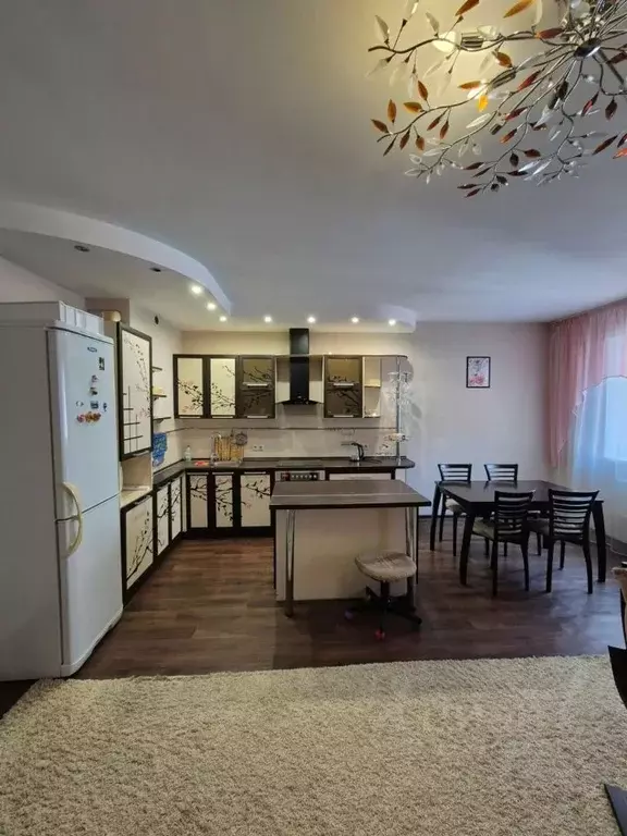 3-к кв. Иркутская область, Иркутск наб. Верхняя, 167/8 (86.1 м) - Фото 1