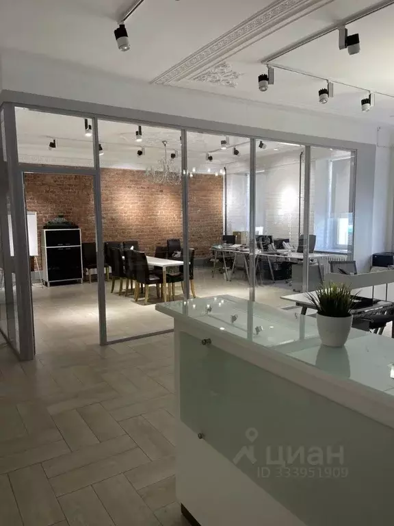 Помещение свободного назначения в Санкт-Петербург Суворовский просп., ... - Фото 2