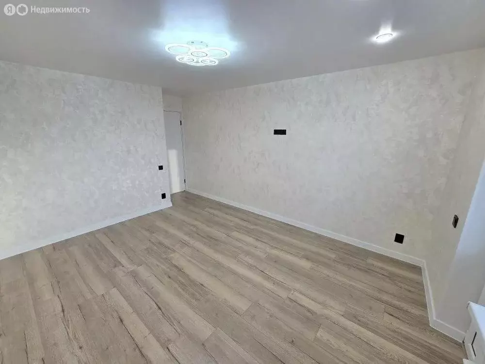 3-комнатная квартира: Сызрань, Московская улица, 13А (61 м) - Фото 1