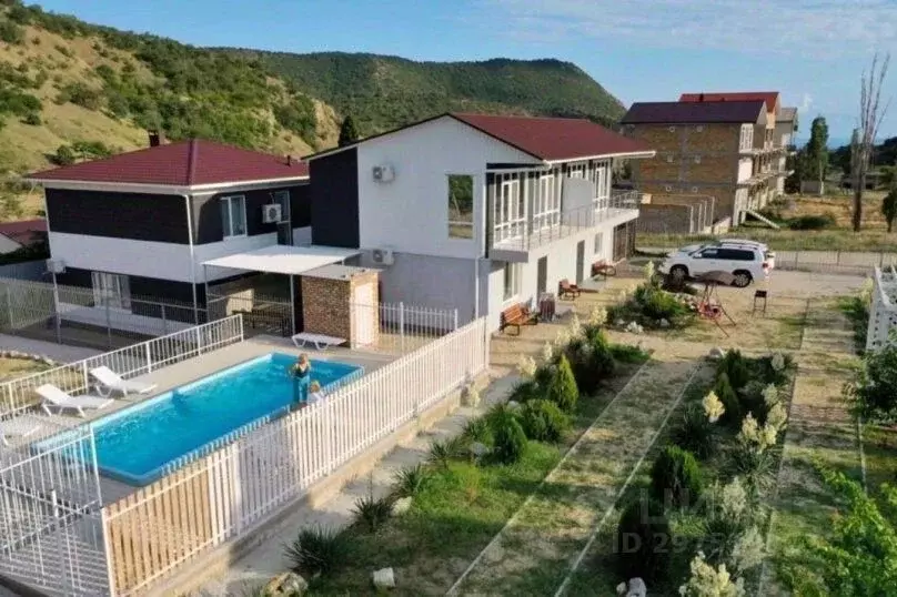 Дом в Крым, Судак городской округ, с. Веселое ул. Новая, 19 (120 м) - Фото 2