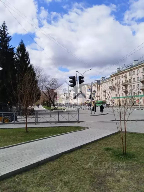 Комната Новосибирская область, Новосибирск просп. Дзержинского, 18 ... - Фото 1