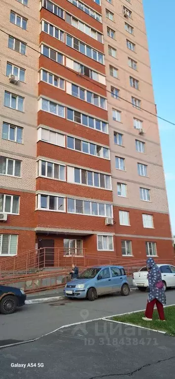 2-к кв. Удмуртия, Ижевск ул. Героя России Ильфата Закирова, 5 (55.0 м) - Фото 0