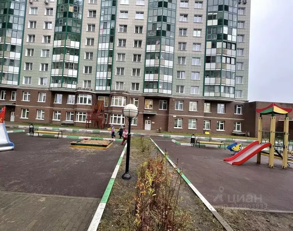 Помещение свободного назначения в Московская область, Красногорск ул. ... - Фото 1