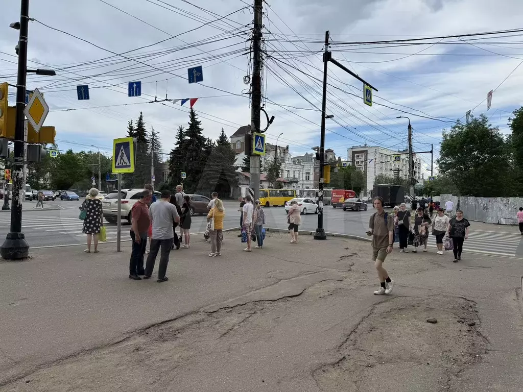 Нежилое на проспекте Ленина у пешеходного перехода - Фото 1