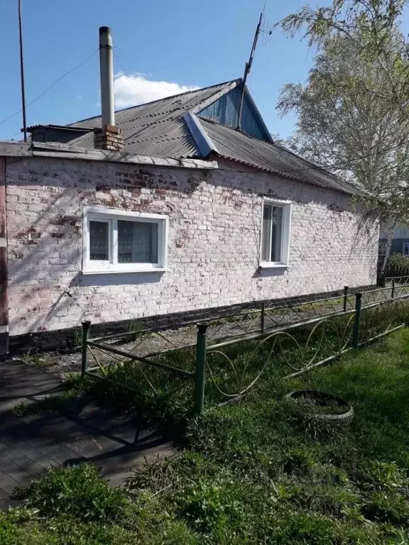 Дом в Омская область, Таврический район, д. Веселые Рощи  (79 м) - Фото 1