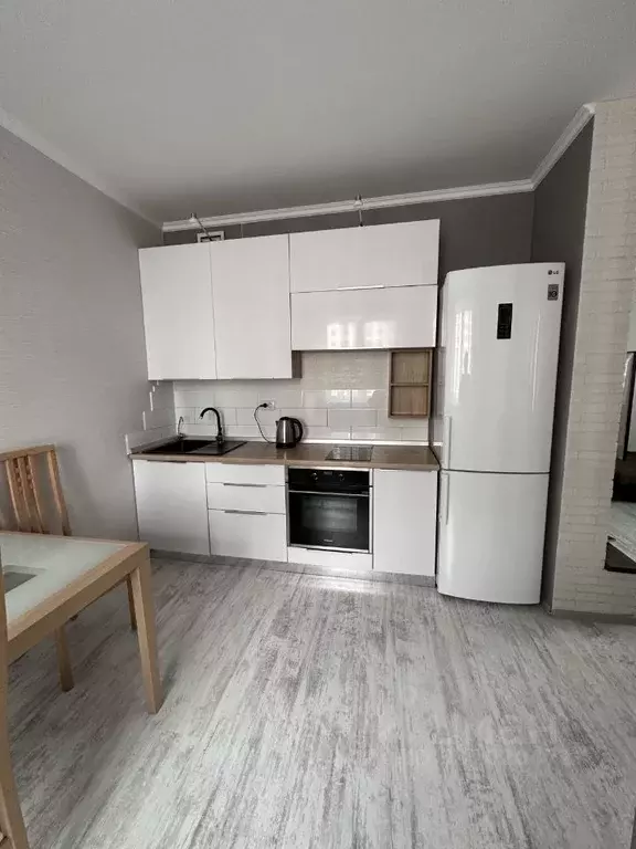 1-к кв. Татарстан, Казань ул. Алексея Козина, 3Б (40.7 м) - Фото 2