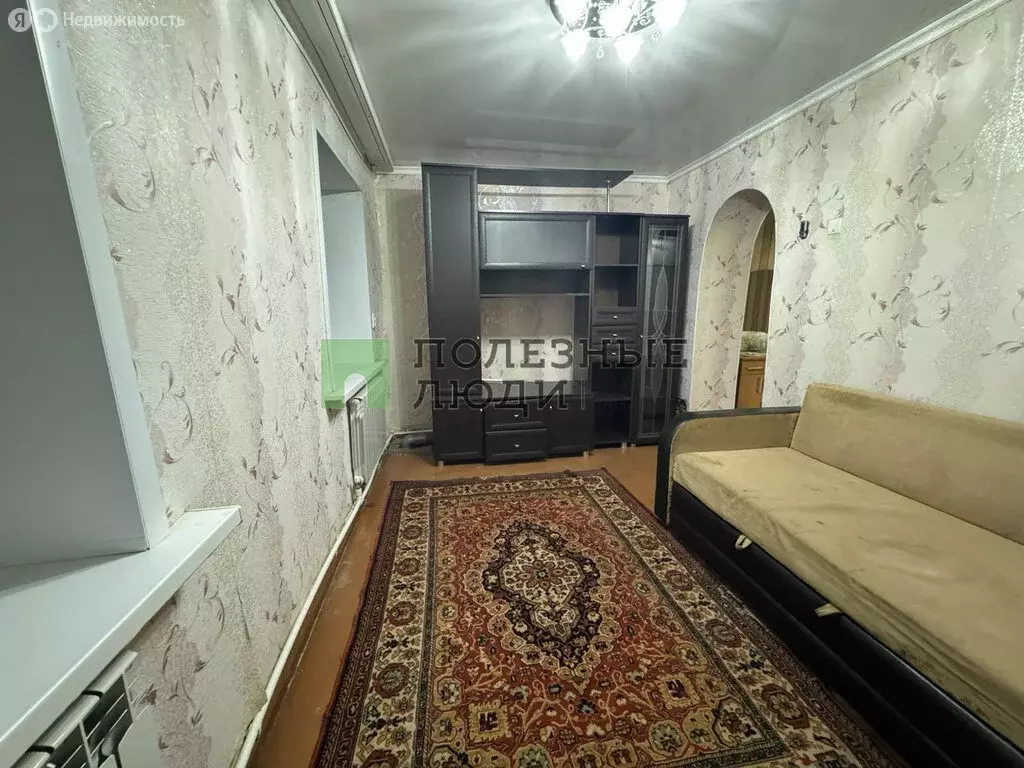 2-комнатная квартира: Красный Яр, улица Банникова, 23 (50 м) - Фото 2