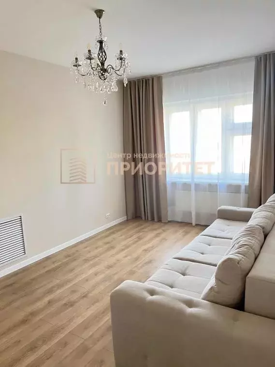 Квартира, 3 комнаты, 77 м - Фото 1