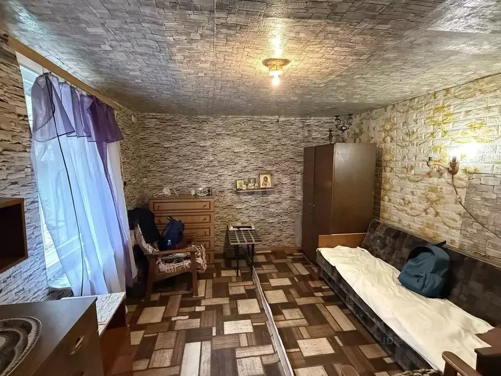 Дом в Белгородская область, Старый Оскол ул. Кирова, 28 (30 м) - Фото 0