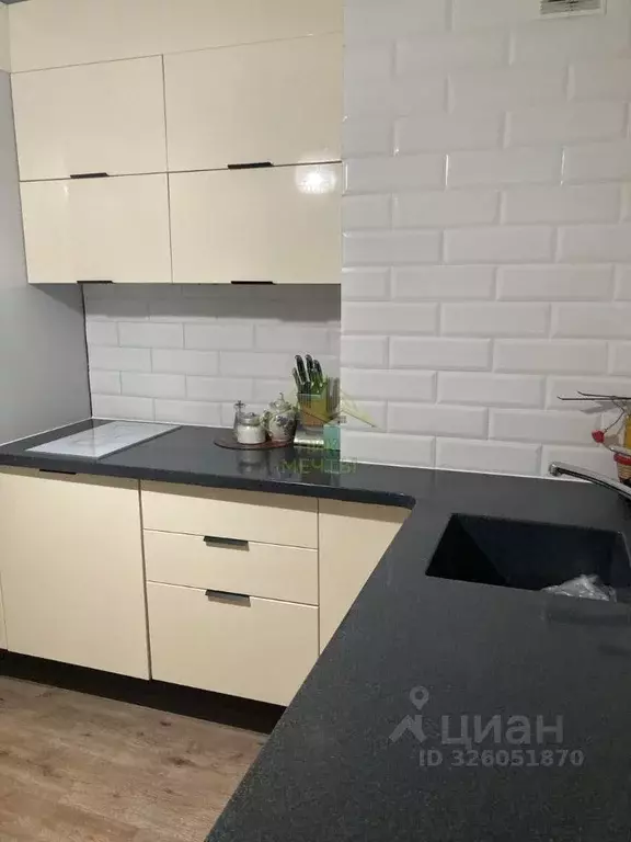 2-к кв. Бурятия, Улан-Удэ ул. Чертенкова, 53А (48.4 м) - Фото 0