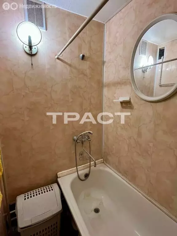3-комнатная квартира: Воронеж, улица Любы Шевцовой, 9 (52.6 м) - Фото 0