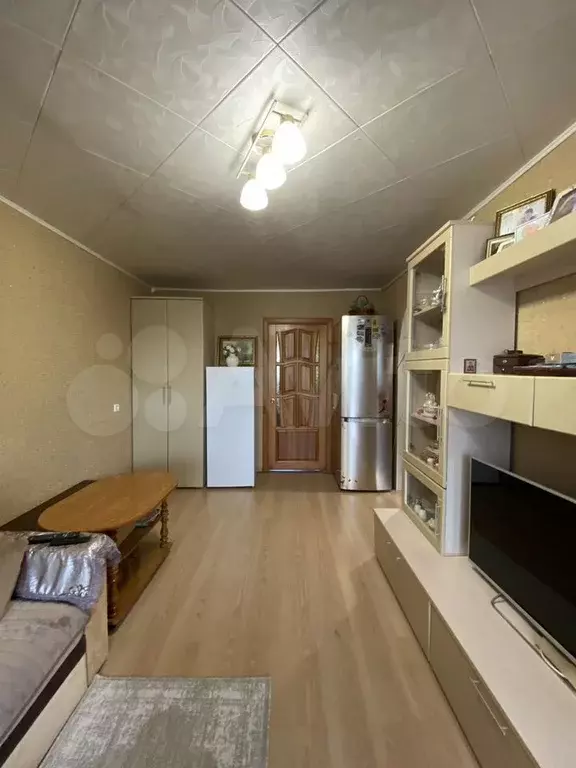 2-к. квартира, 46 м, 5/5 эт. - Фото 1