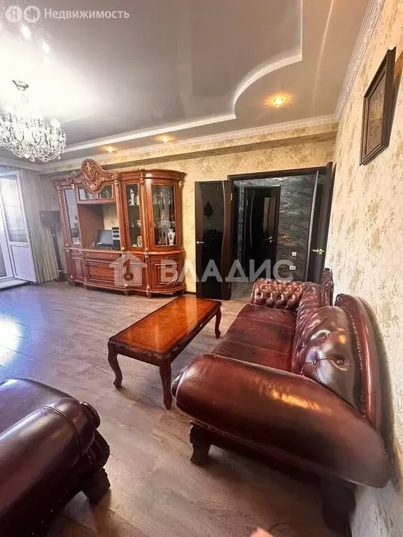 4-комнатная квартира: Улан-Удэ, улица Жердева, 140А (98.2 м) - Фото 1