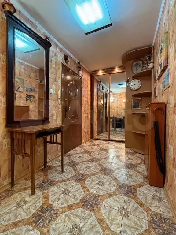 3-к. квартира, 75 м, 9/9 эт. - Фото 1