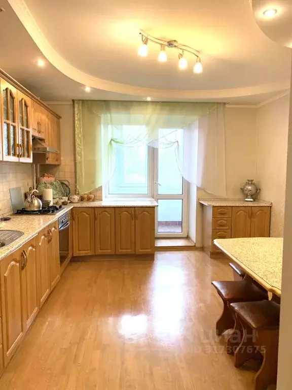 3-к кв. Омская область, Омск ул. 16-я Северная, 150к1 (118.0 м) - Фото 0