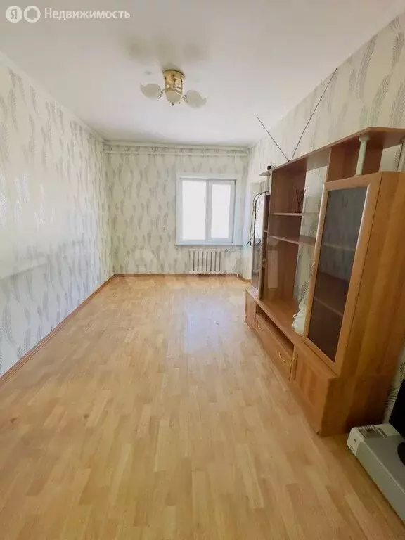 3-комнатная квартира: Улан-Удэ, микрорайон Батарейка, улица Серова, 1А ... - Фото 2