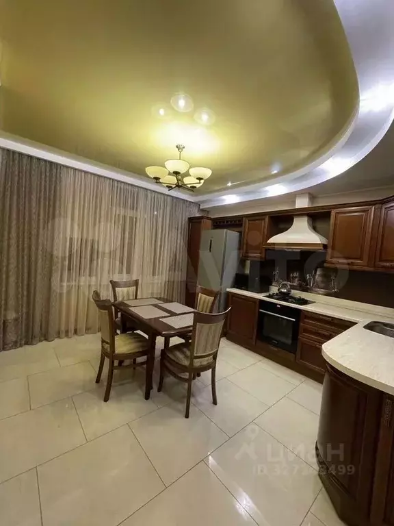 3-к кв. Севастополь просп. Победы, 44Б (92.0 м) - Фото 2