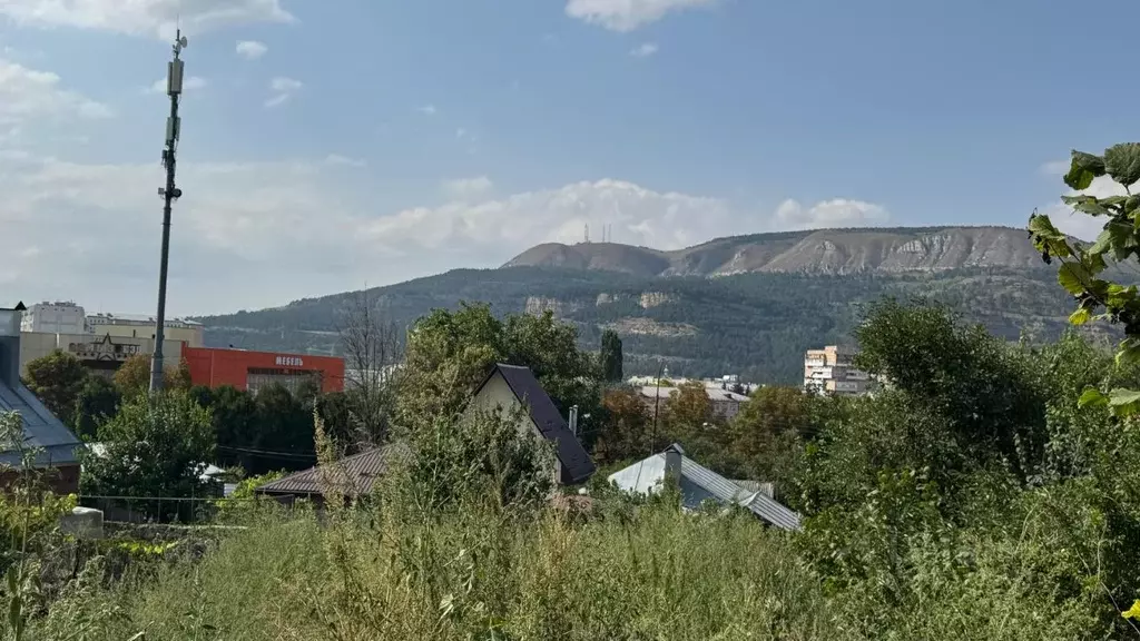Участок в Ставропольский край, Кисловодск Пешеходная ул., 2 (3.4 сот.) - Фото 1