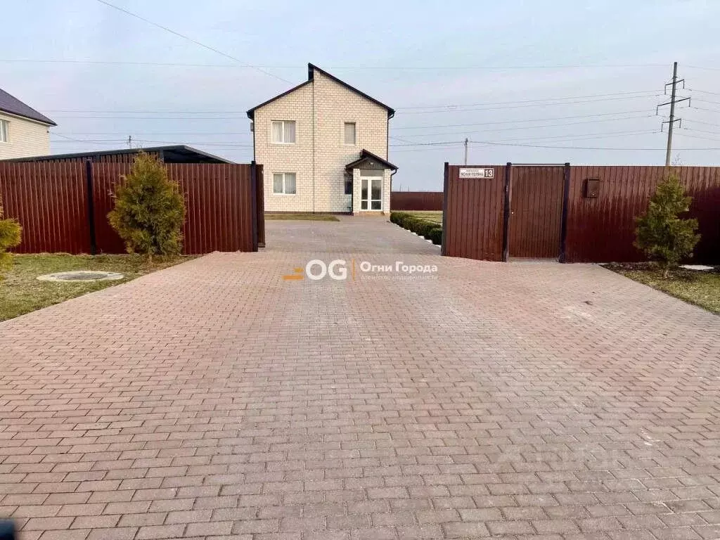 Дом в Брянская область, Брянский район, Отрадненское с/пос, д. ... - Фото 1