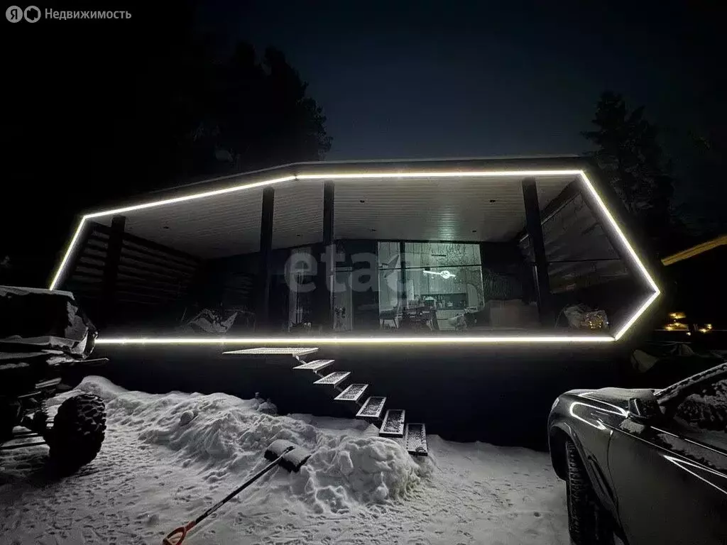 Дом в село Сыростан, территория на склоне горы Известная (103.6 м) - Фото 1