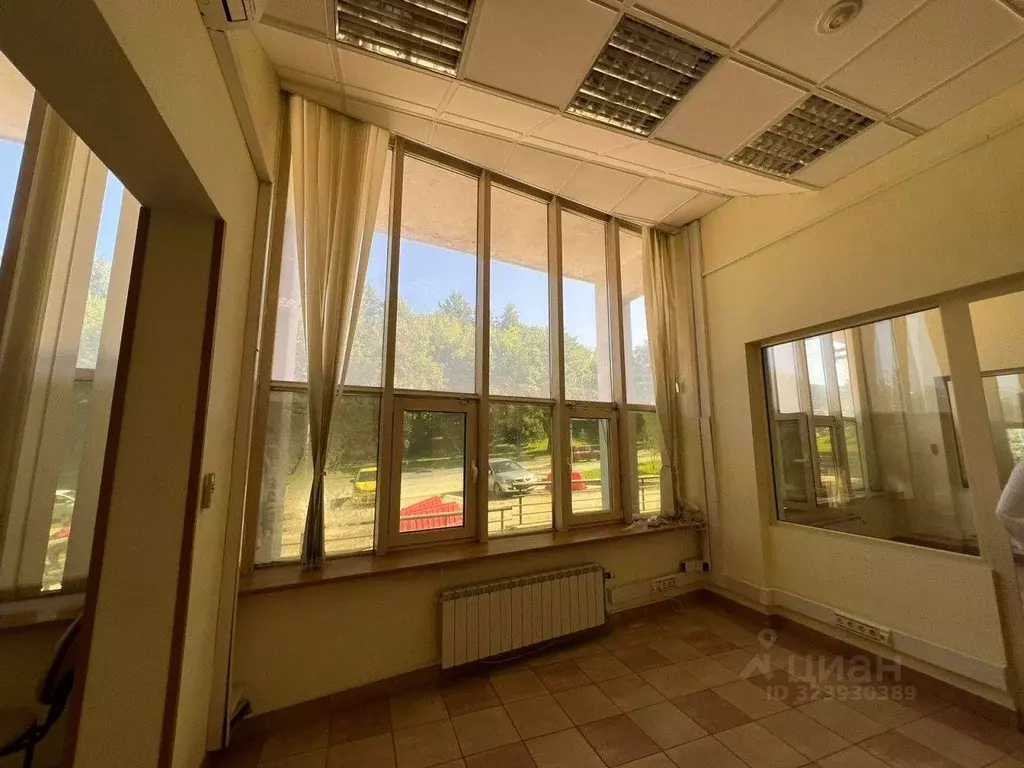 Помещение свободного назначения в Москва ул. Улофа Пальме, 1 (469 м) - Фото 1