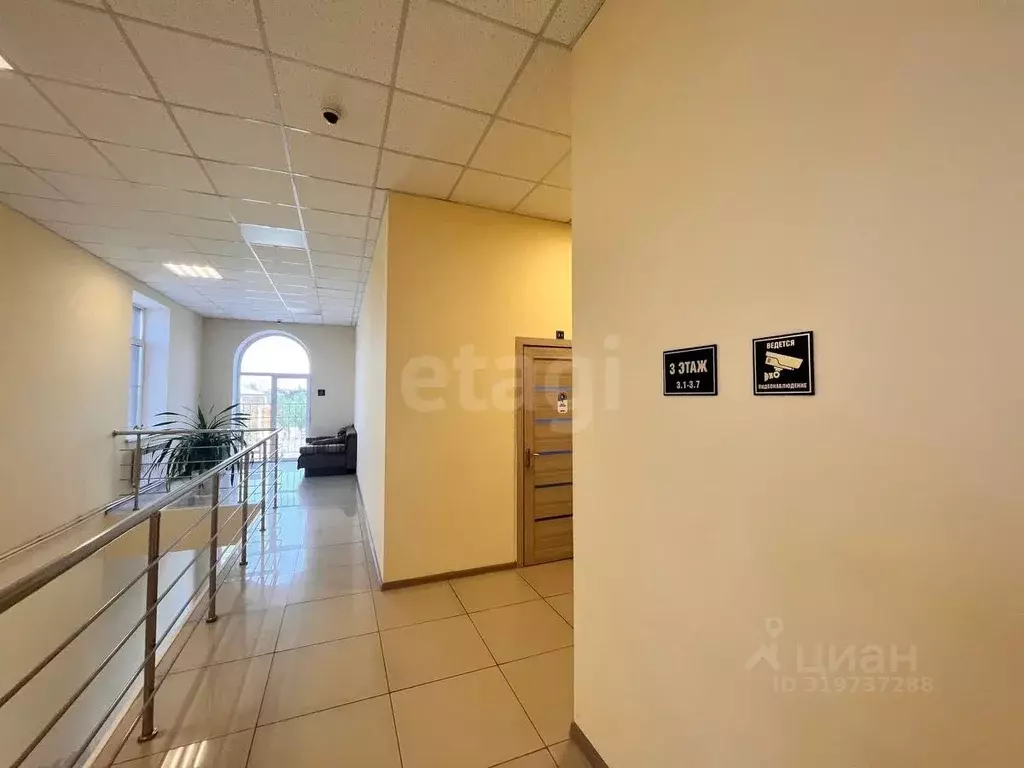 Помещение свободного назначения в Астраханская область, Астрахань пер. ... - Фото 1