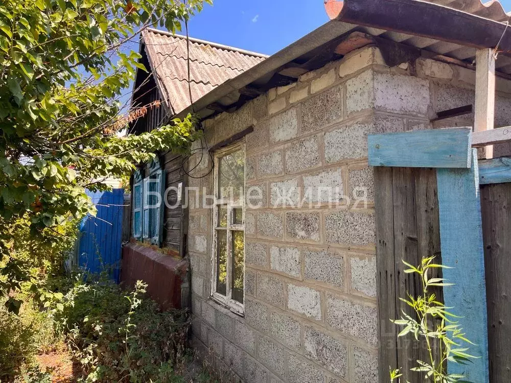 Дом в Волгоградская область, Краснослободск Среднеахтубинский район, ... - Фото 0