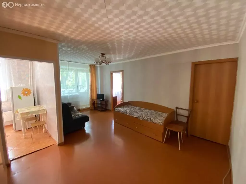 2-комнатная квартира: Мыски, Советская улица, 32 (45.1 м) - Фото 1