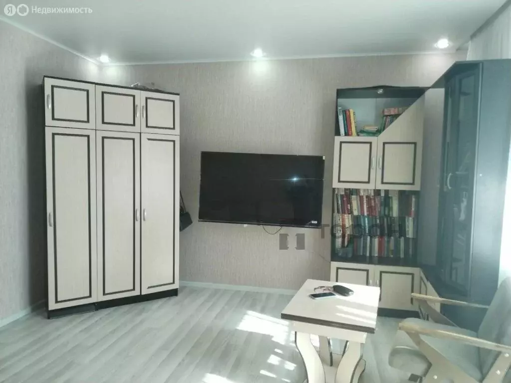 2-комнатная квартира: Миасс, Донская улица, 5 (52 м) - Фото 1