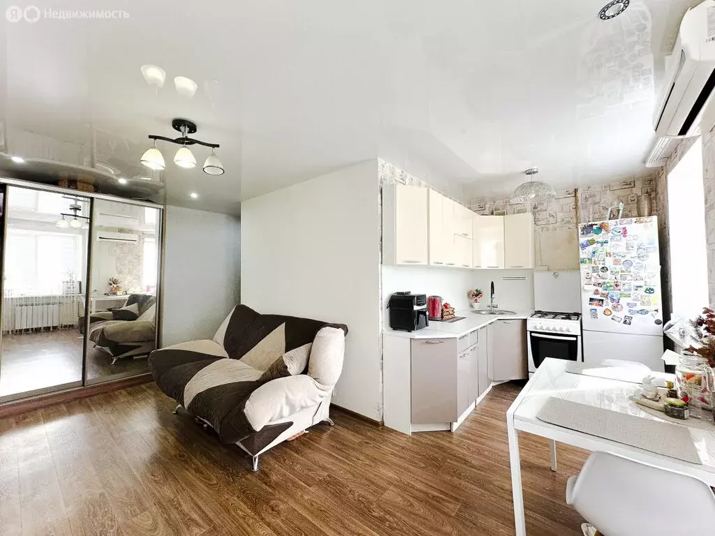 3-комнатная квартира: Комсомольск-на-Амуре, Ленинградская улица, 59 ... - Фото 2