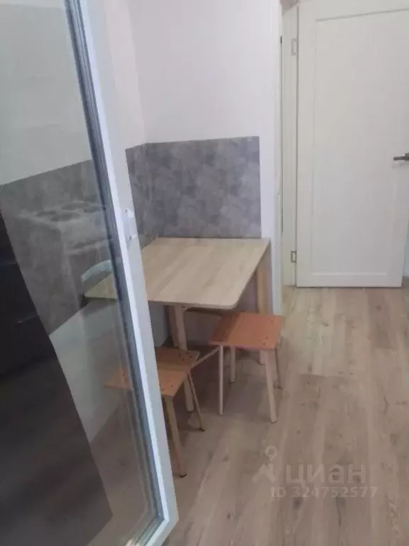 1-к кв. Свердловская область, Екатеринбург бул. Новосинарский, 5 (28.9 ... - Фото 2