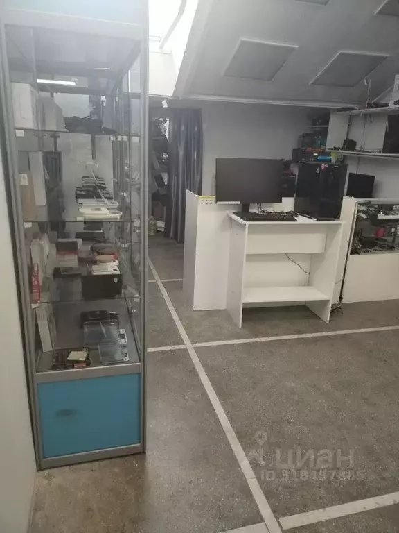 Помещение свободного назначения в Иркутская область, Иркутск ул. Карла ... - Фото 0
