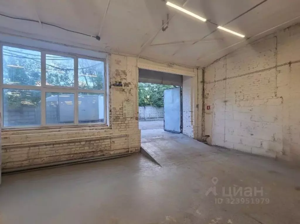 Склад в Московская область, Королев Юбилейный мкр,  (678 м) - Фото 1