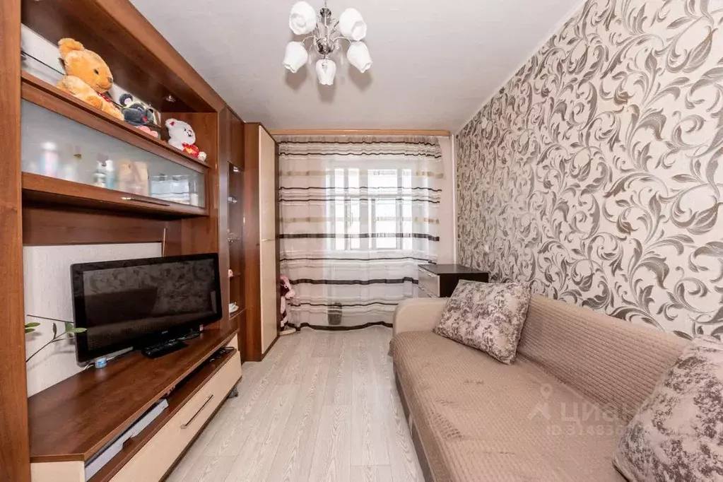 Комната Вологодская область, Череповец просп. Победы, 4 (12.4 м) - Фото 0