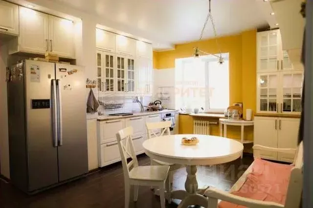 4-к кв. Саха (Якутия), Якутск ул. Орджоникидзе, 35 (93.9 м) - Фото 1