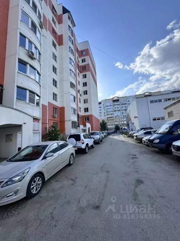 2-к кв. Саратовская область, Саратов ул. Имени С.Ф. Тархова, 43 (58.0 ... - Фото 1