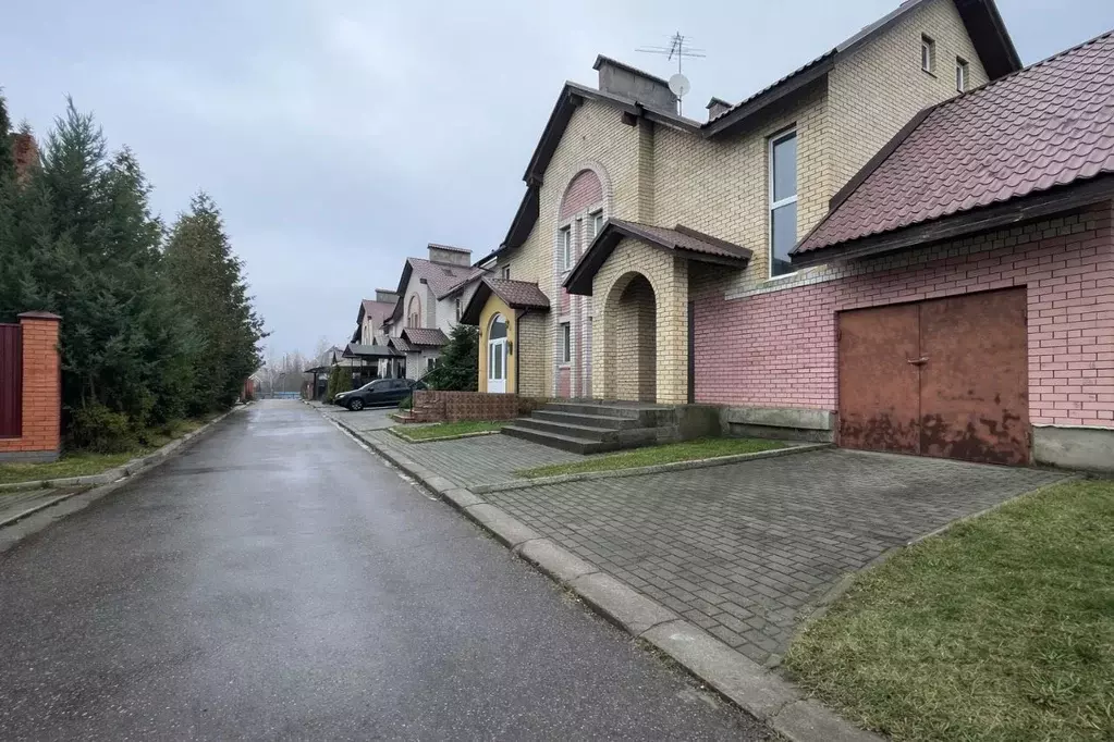 Таунхаус в Московская область, Дмитров ул. В.А. Новоселова, 14 (242 м) - Фото 2