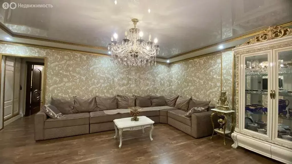 3-комнатная квартира: Владикавказ, Владикавказская улица, 65 (93 м) - Фото 2