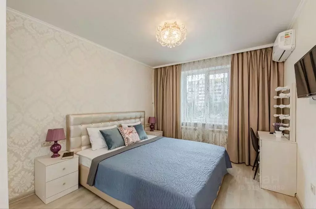 2-к кв. Татарстан, Казань ул. Хайдара Бигичева, 11 (60.0 м) - Фото 1