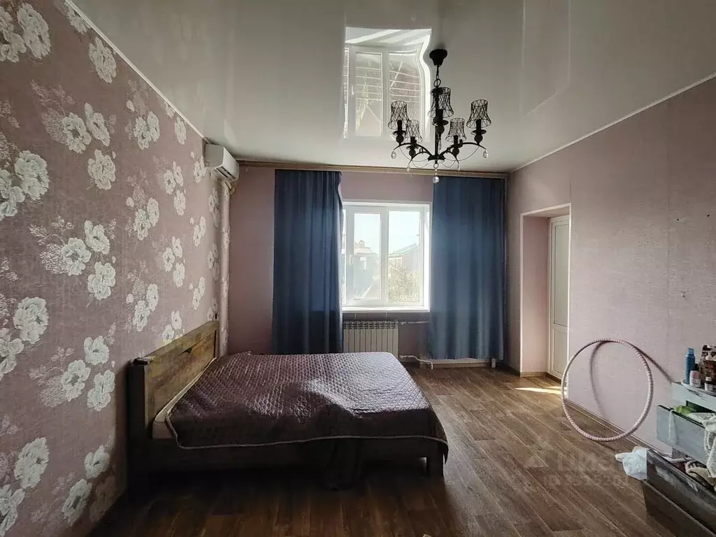 Дом в Краснодарский край, Ейск ул. Космонавтов (350 м) - Фото 1