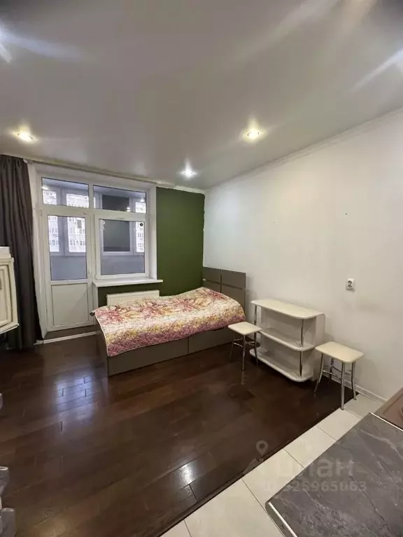 Студия Краснодарский край, Краснодар ул. Им. Героя Яцкова И.В., 9к3 ... - Фото 1