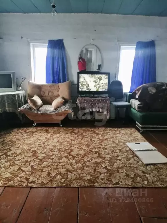 Дом в Башкортостан, Ишимбайский район, Петровский сельсовет, д. ... - Фото 1