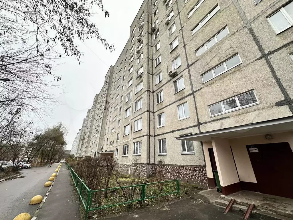 Комната 31 м в 3-к., 8/9 эт. - Фото 0